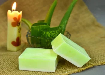 Hormonal Breakouts? Find the Best Soap for Women with Acne